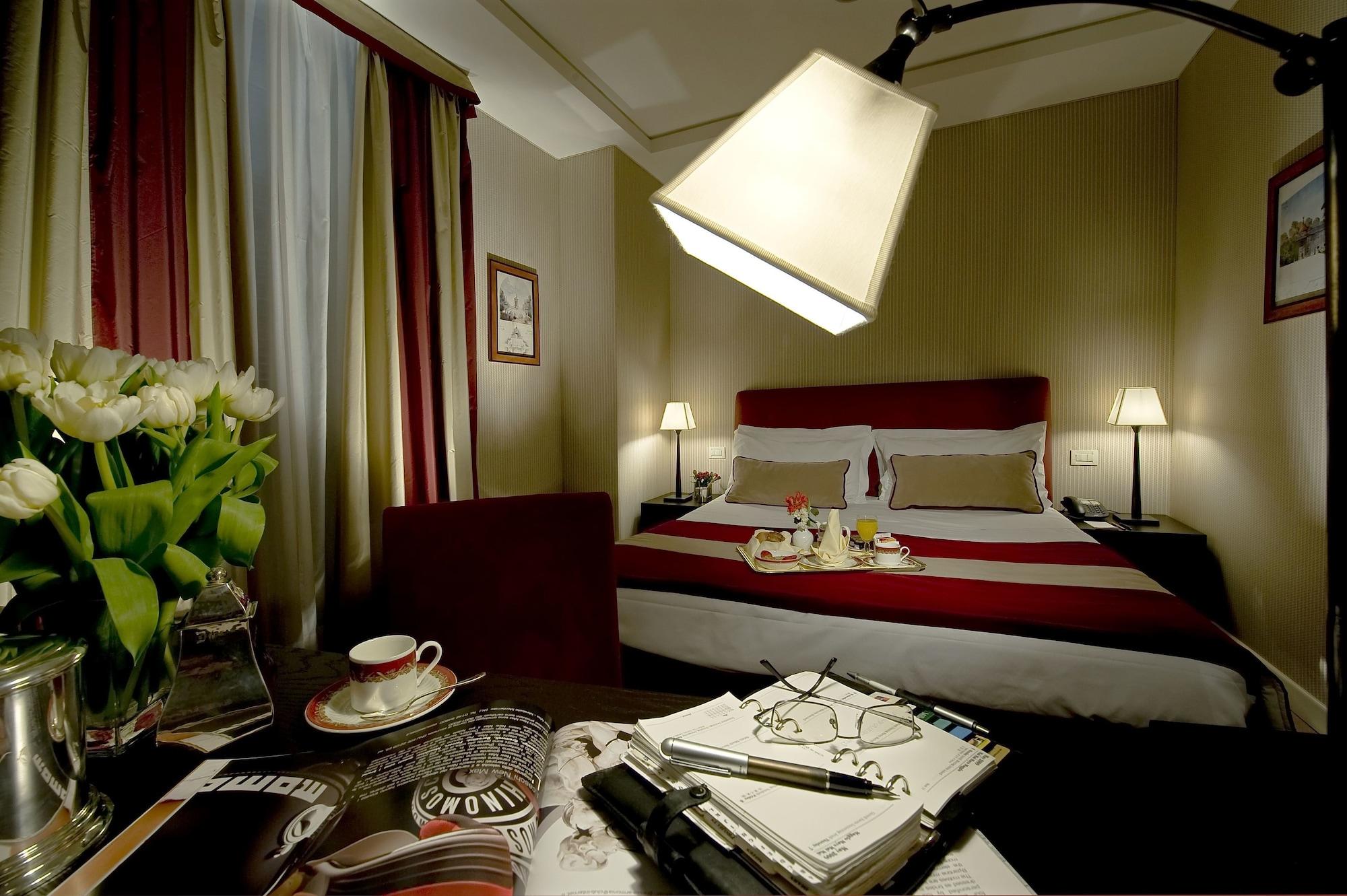 Hotel Dei Borgognoni Rome Ruang foto